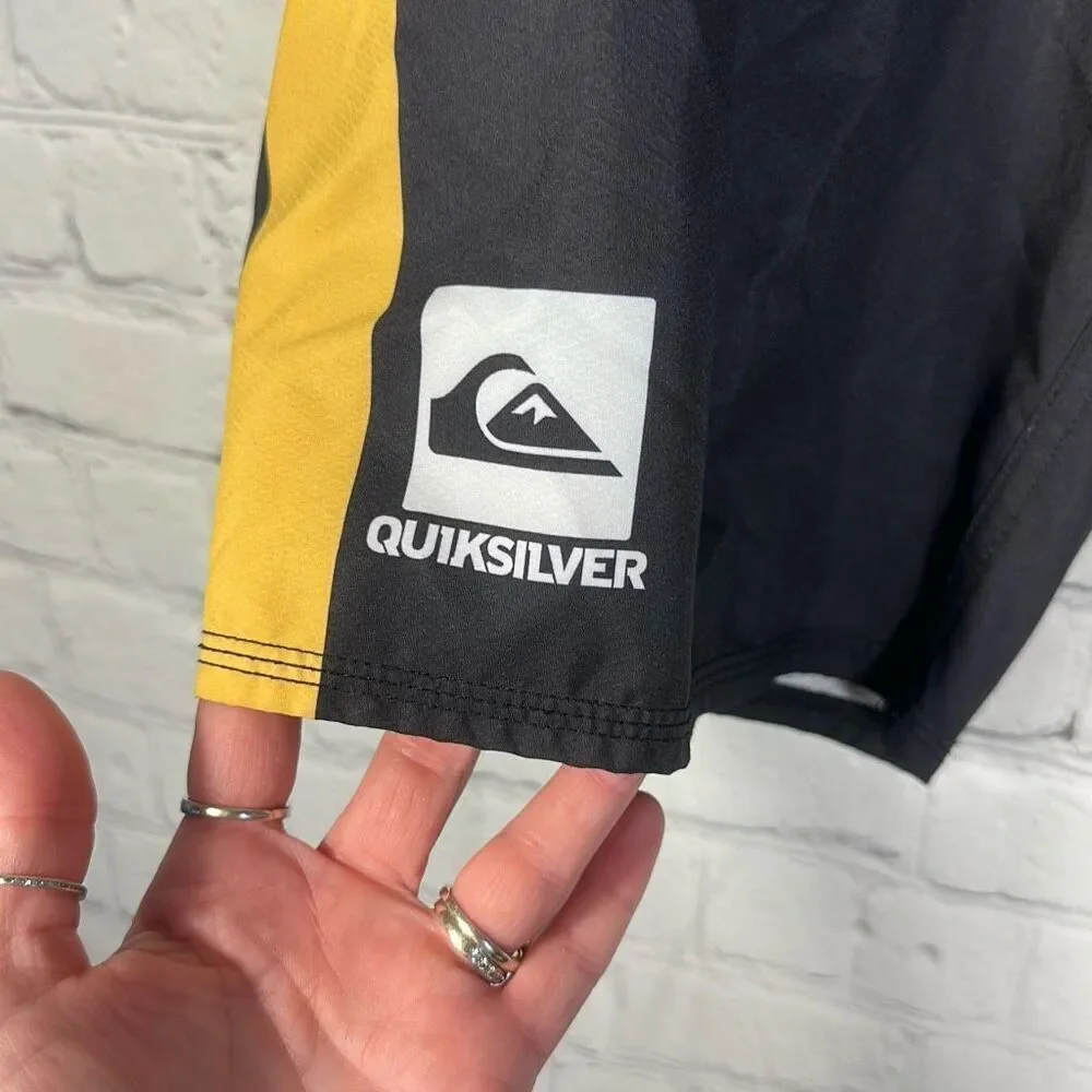 Quiksilver Pittsburgh Steelers Swim Trunks Board‎ Shorts Swimwear size 31